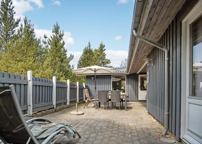 3 Bedroom Lovely In * Nørre Nebel