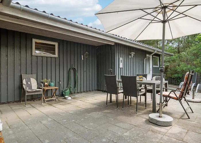 3 Bedroom Lovely In Ferienhaus Nørre Nebel